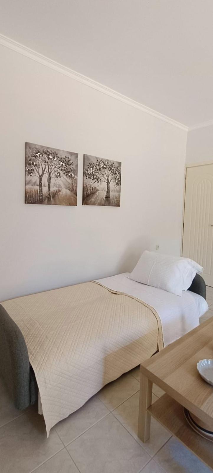 Thin Alos Crete Apartament