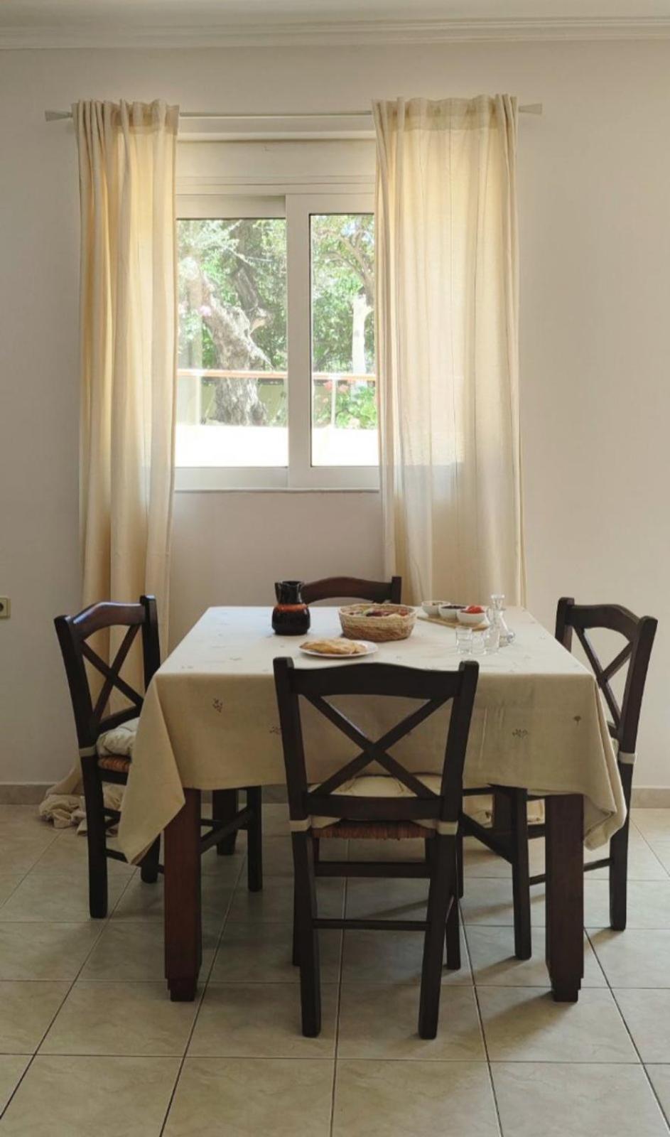 Thin Alos Crete Apartament Tavronitis